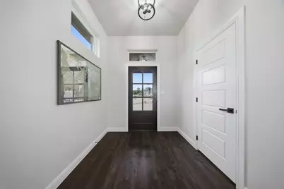 148 Lakeview Circle, Pilot Point, TX 76258 - Photo 5