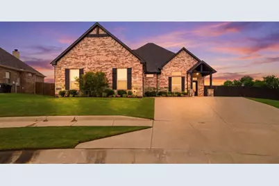 148 Lakeview Circle, Pilot Point, TX 76258 - Photo 1
