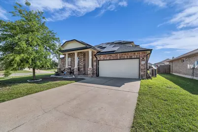 9453 Centennial Drive, Waco, TX 76708 - Photo 3