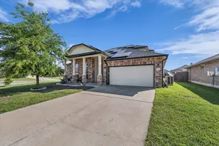 9453 Centennial Dr, Waco, TX 76708 - Photo 3