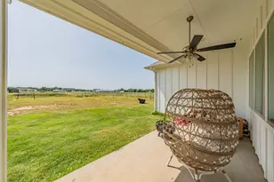 2011 Feather Ln, Weatherford, TX 76088 - Photo 31