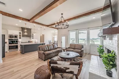 2011 Feather Lane, Weatherford, TX 76088 - Photo 7