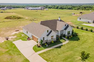 2011 Feather Ln, Weatherford, TX 76088 - Photo 39