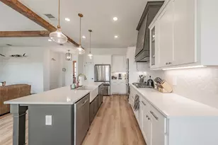 2011 Feather Ln, Weatherford, TX 76088 - Photo 11