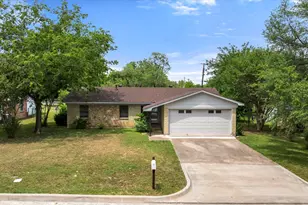 606 Nancy Dr, Glen Rose, TX 76043 - Photo 29