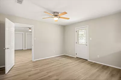 606 Nancy Drive, Glen Rose, TX 76043 - Photo 11