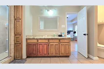 6301 Lotus Drive, Arlington, TX 76001 - Photo 17