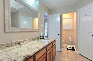 6301 Lotus Dr, Arlington, TX 76001 - Photo 19