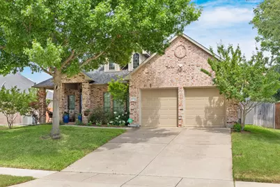 5752 Skinner Way, Grand Prairie, TX 75052 - Photo 1