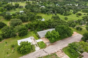 207 S Brook St, San Saba, TX 76877 - Photo 33
