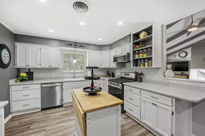 207 S Brook Street, San Saba, TX 76877 - Photo 11