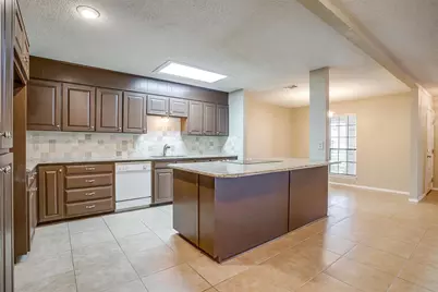 4860 Ledgestone Court, Fort Worth, TX 76132 - Photo 13