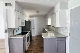 722 S Church St, Pilot Point, TX 76258 - Photo 11
