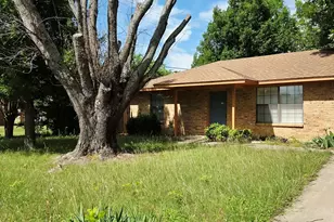 722 S Church St, Pilot Point, TX 76258 - Photo 37