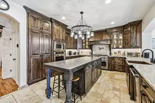 221 N Lucas Dr, Grapevine, TX 76051 - Photo 15