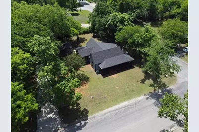 223 E Shreveport Street, Van Alstyne, TX 75495 - Photo 21