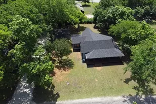 223 E Shreveport St, Van Alstyne, TX 75495 - Photo 23