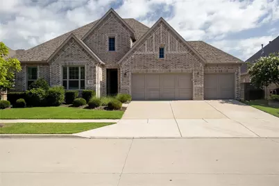 829 Boardwalk Way, Little Elm, TX 76227 - Photo 1