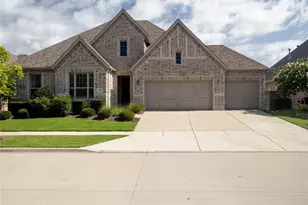 829 Boardwalk Wy, Little Elm, TX 76227 - Photo 1