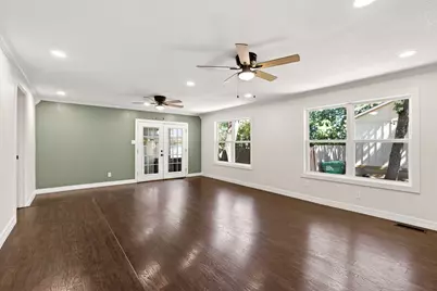 2711 N Locust Street, Denton, TX 76209 - Photo 5