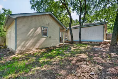 2711 N Locust Street, Denton, TX 76209 - Photo 23