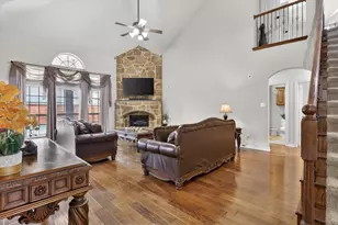 5817 Pine Flat Ct, Fort Worth, TX 76179 - Photo 5