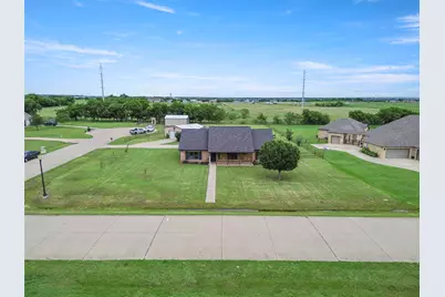 10486 Pheasant Run, Justin, TX 76247 - Photo 31