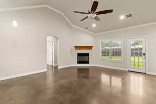 263 E Cougar Ln, China Spring, TX 76633 - Photo 9