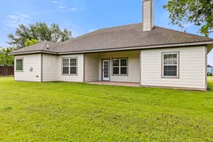 263 E Cougar Ln, China Spring, TX 76633 - Photo 39