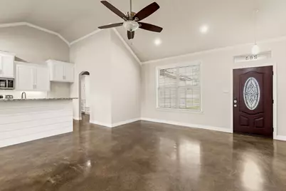 263 E Cougar Lane, China Spring, TX 76633 - Photo 11