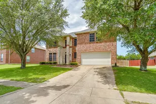 1607 Willow Ln, Cedar Hill, TX 75104 - Photo 3