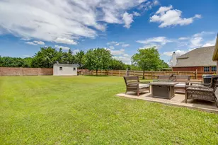 1607 Willow Ln, Cedar Hill, TX 75104 - Photo 35