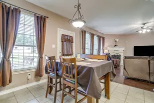 1607 Willow Ln, Cedar Hill, TX 75104 - Photo 13