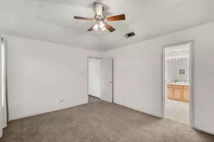 813 Wrentham Dr, Saginaw, TX 76179 - Photo 9