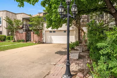 1859 Amber Lane, Carrollton, TX 75007 - Photo 3