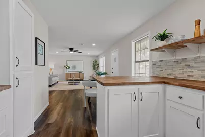 119 Castleman Circle, Hewitt, TX 76643 - Photo 11