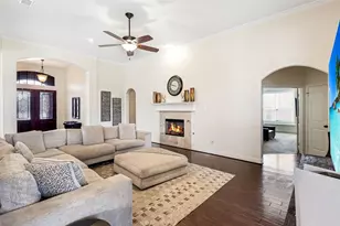 3001 Knightsbridge Ln, Garland, TX 75043 - Photo 3