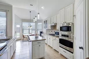 3001 Knightsbridge Ln, Garland, TX 75043 - Photo 7