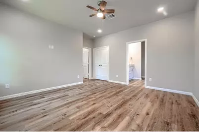 321 Fagg Drive, Lewisville, TX 75057 - Photo 19