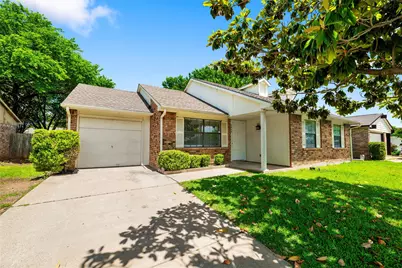 3816 Bee Tree Lane, Fort Worth, TX 76133 - Photo 3