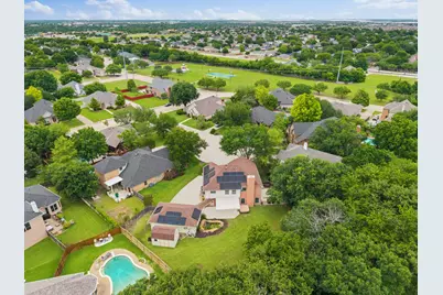 716 Mockingbird Court, Crowley, TX 76036 - Photo 35