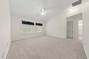 716 Mockingbird Ct, Crowley, TX 76036 - Photo 25