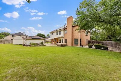716 Mockingbird Court, Crowley, TX 76036 - Photo 5