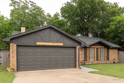 1205 Augusta Road, Benbrook, TX 76126 - Photo 7