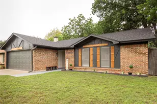 1205 Augusta Rd, Benbrook, TX 76126 - Photo 1