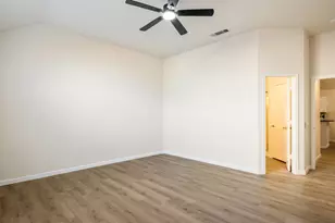 4725 Bull Run Dr, Plano, TX 75093 - Photo 13