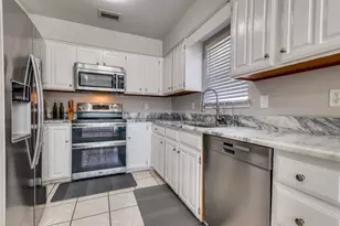 106 Creekside Ln, Coppell, TX 75019 - Photo 5