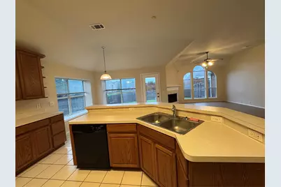 2801 Tallahassee Court, Plano, TX 75074 - Photo 11