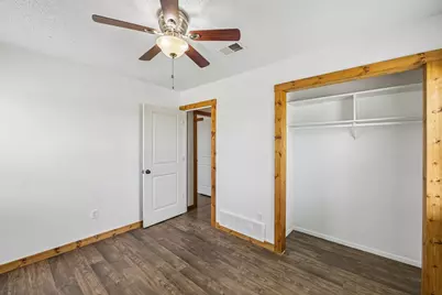 2762 W Highway 199, Springtown, TX 76082 - Photo 25