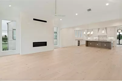 350 N O Connor Ridge Boulevard #21, Irving, TX 75038 - Photo 5